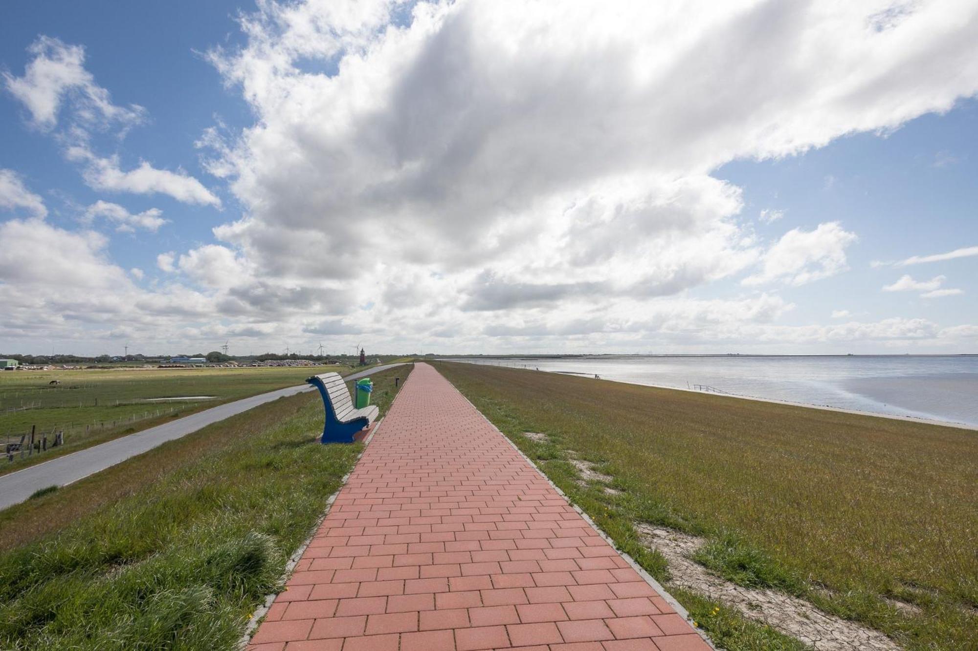 Direkt Am Deich - Ferienwohnung Oland Im Gaestehaus Am Badedeich Dagebüll Exterior foto